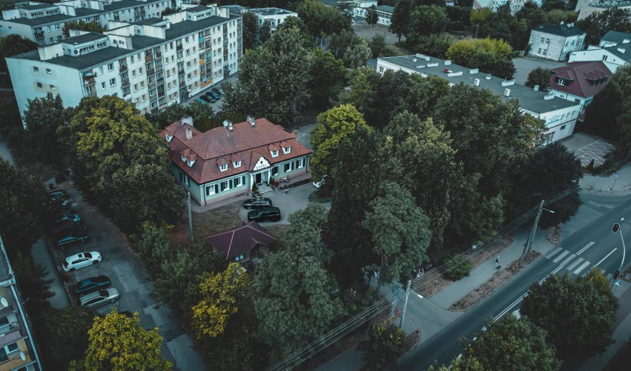 Cukrovia Kutno Exterior foto